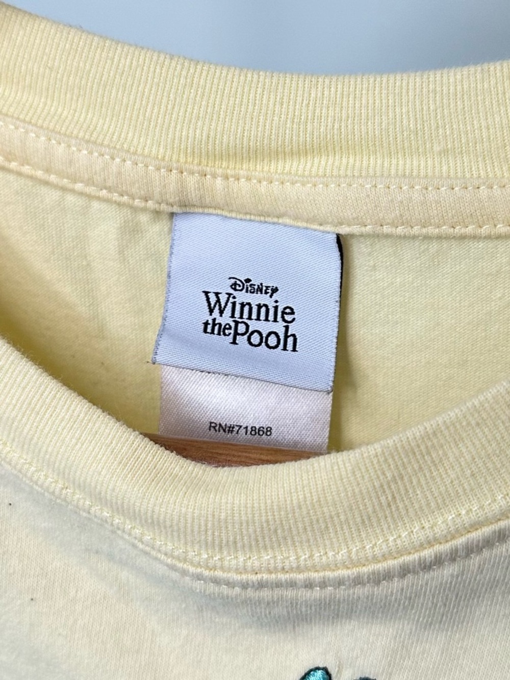 Winnie The Pooh Embroidered Yellow T Shirt M - Picture 2 of 6